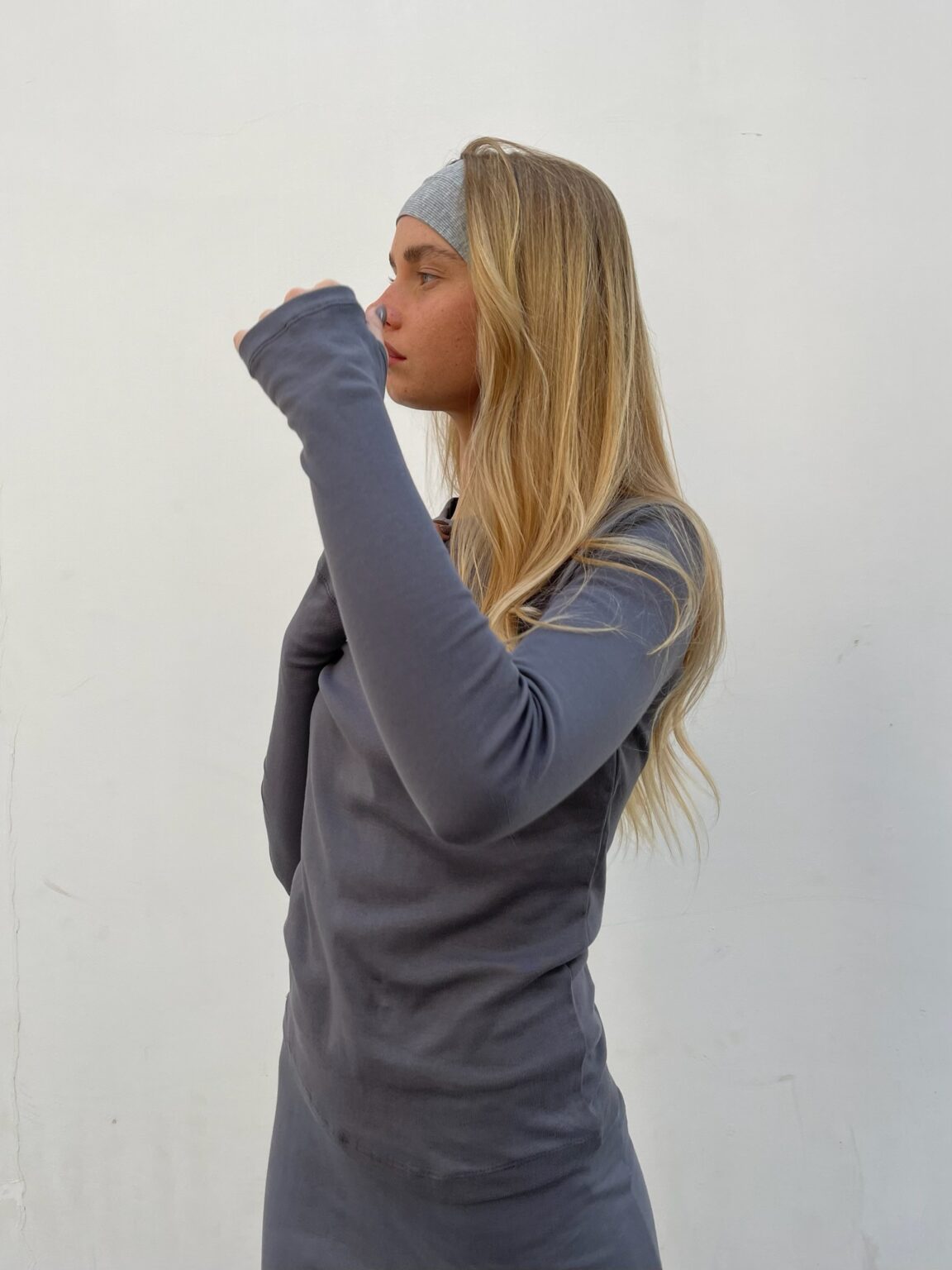 SHAYNA - MWU5685